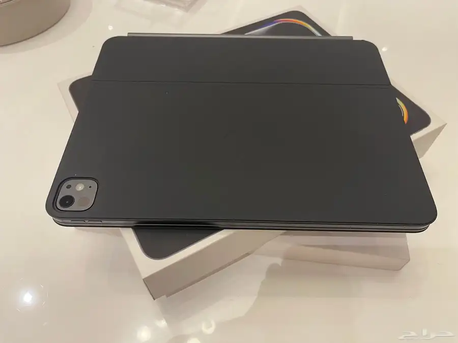 للبيع iPad Pro M4 - 13   Magic Keyboard index