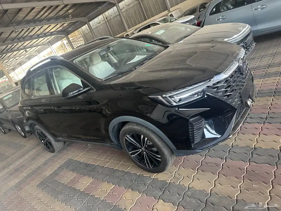 ام جي RX5 بانوراما مخمل 2023 عرض خاص 14