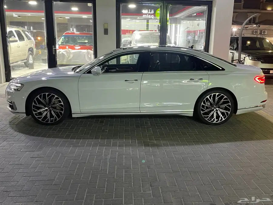 اودي A8 2021 تحت الضمان 1