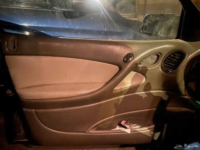 للبيع قطع غيار كابريس ss 2006 8
