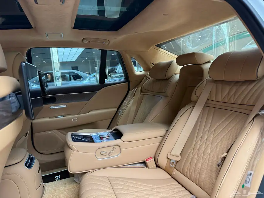 Genesis G90 Platinum 2025 V6 7
