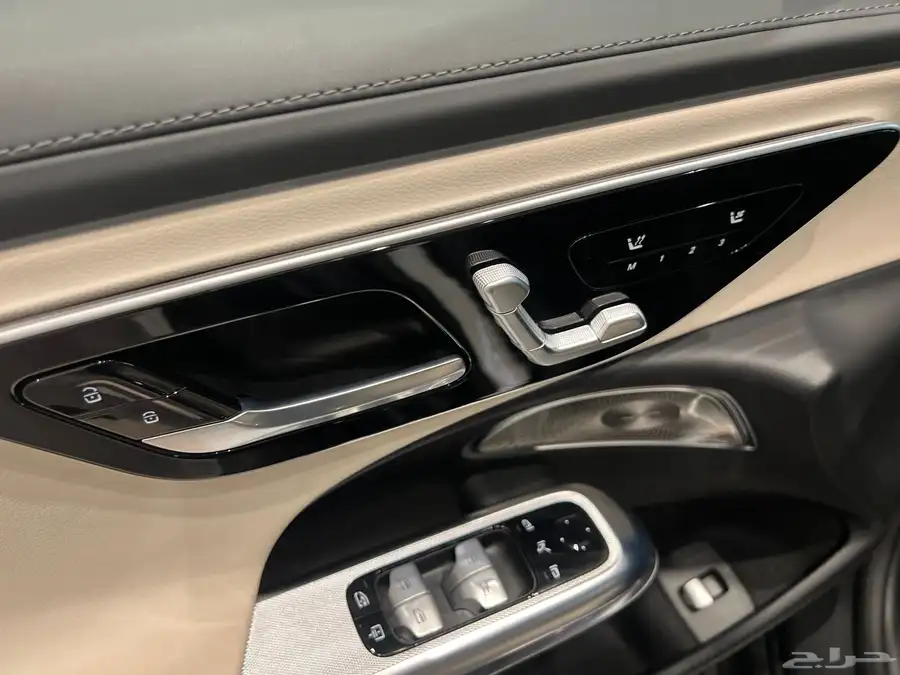Mercedes-Benz E 300 AMG 15