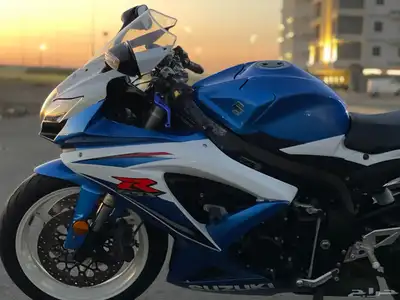 للبيع 600 سوزوكي 2009 بحاله ممتازه 4