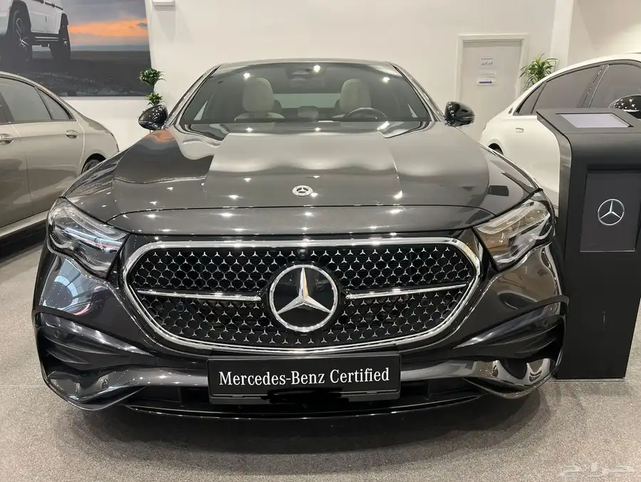 Mercedes-Benz E 300 AMG 1