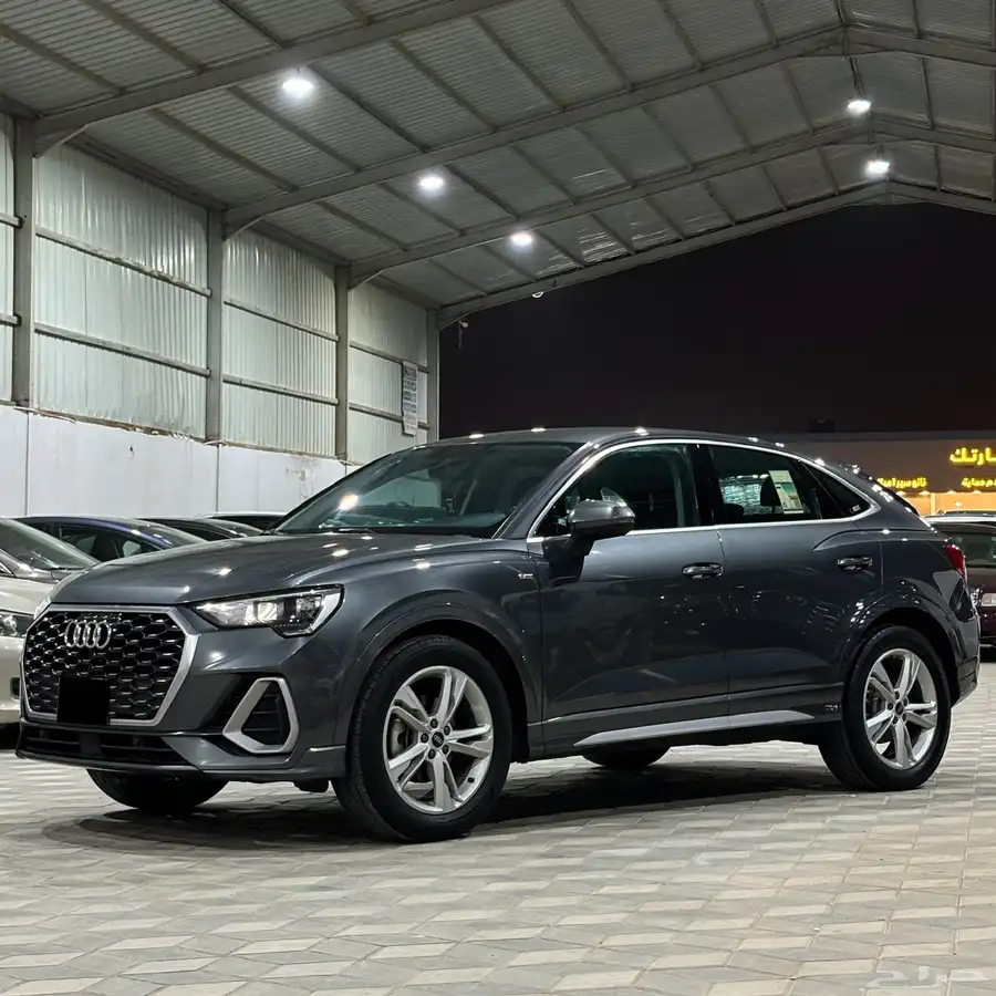 اودي Q3 2023 بدي وكاله اس لاين S-Line 5