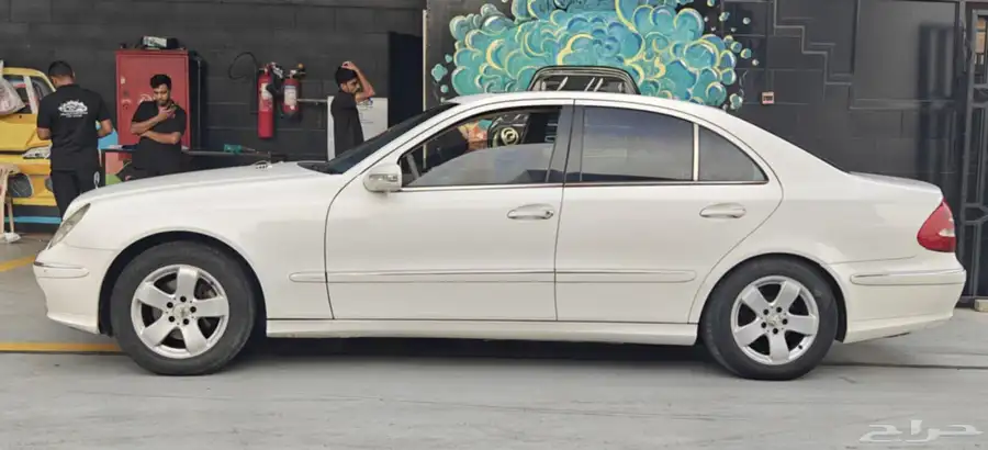 مرسيدس E240 موديل 2005 للبيع او للبدل بسيارة كبيره عائليه 15