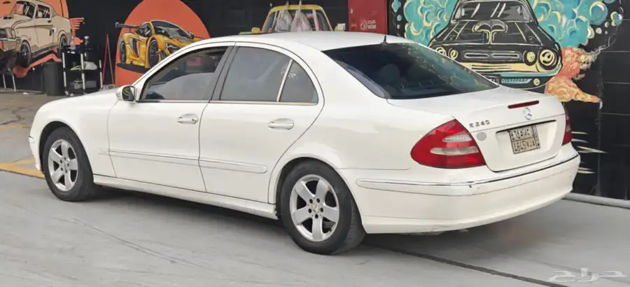 مرسيدس E240 موديل 2005 للبيع او للبدل بسيارة كبيره عائليه 14