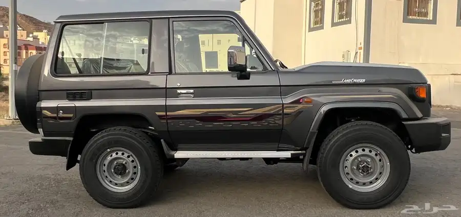 ربع 2024 سعودي فل كامل بنزين لون رمادي اعتبار اصفار وكاله 5