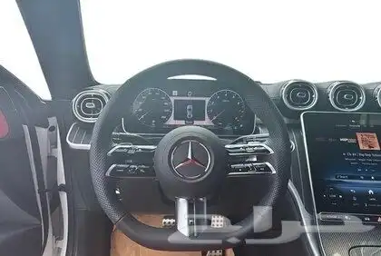2025 Mercedes-Benz CLE 450C 4MATIC 5