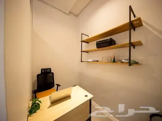 مكاتب للإيجار ب أسعار رمزيه 19