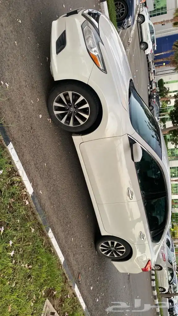 نيسان التيما V6 2016 نص فل ممشى 240 مالك اول 4