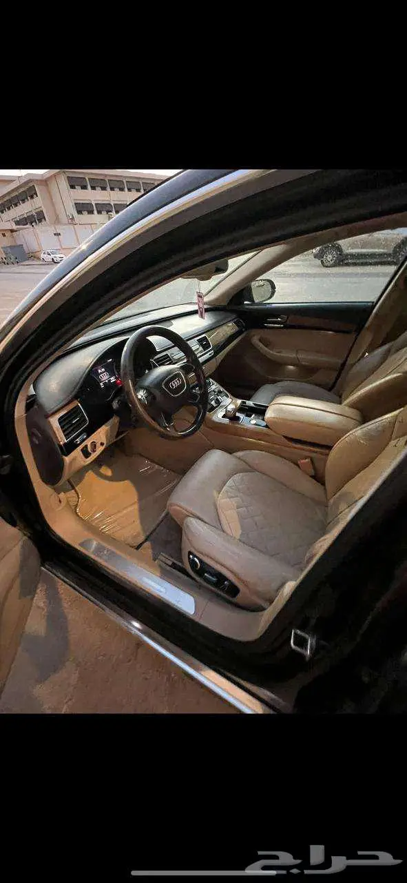 للبيع أو البدل Audi A8L 2012 على حالتها 7