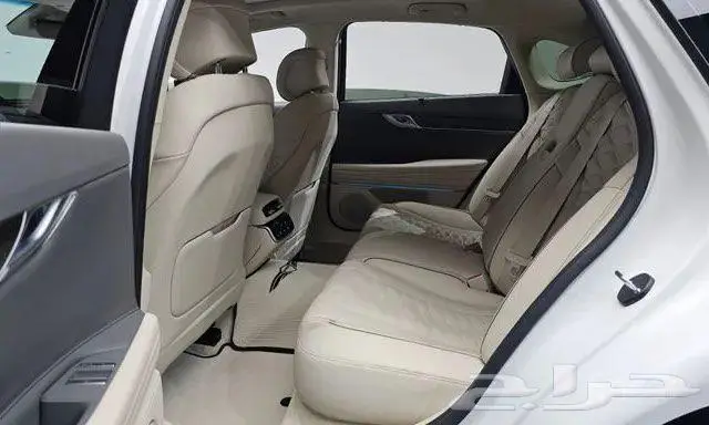 جينسس G80موديل2025 14