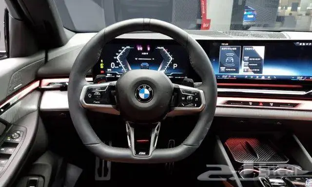 بي ام دبليو 530i موديل 2024 8