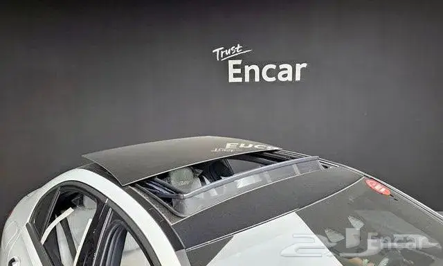 مرسيدس C200موديل 2025 17