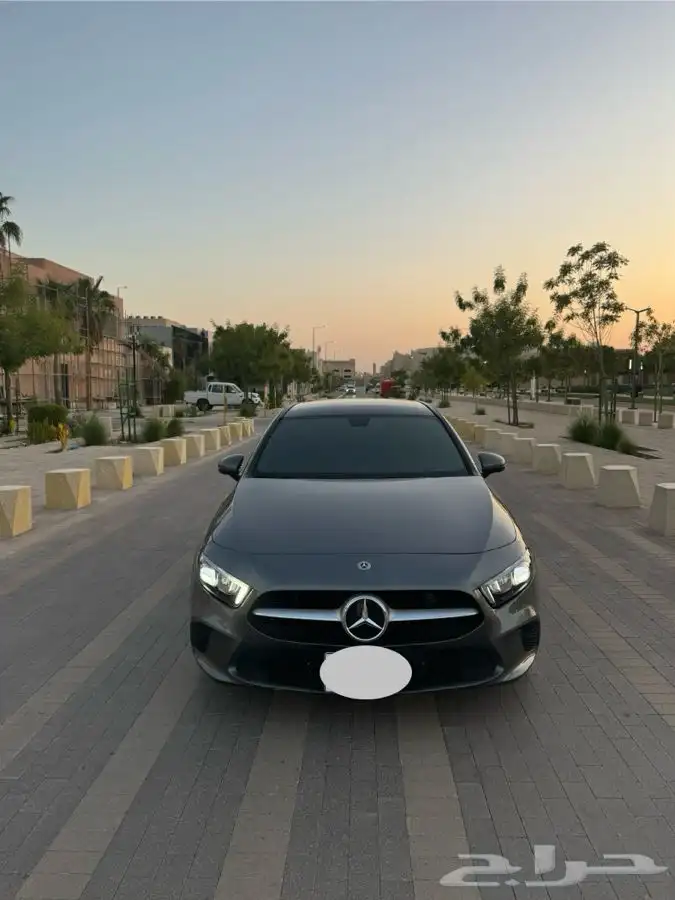 مرسيدس A220 1