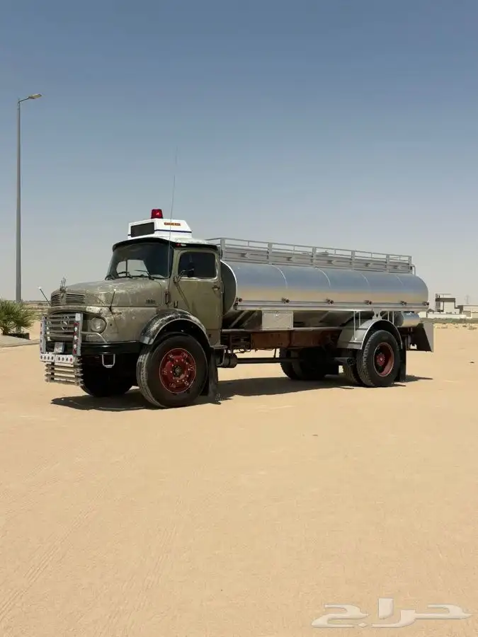 وايت عايدي بوز شد بلد 8