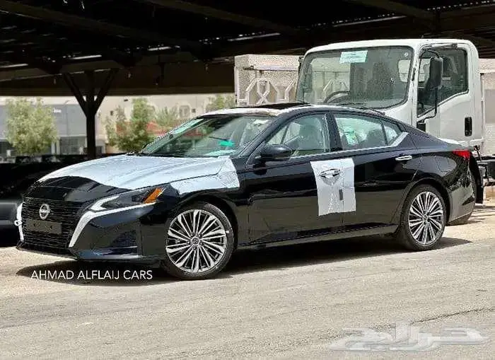 نيسان التيما SV 2025 نص فل و Sوستاندر أفضل العروض 8