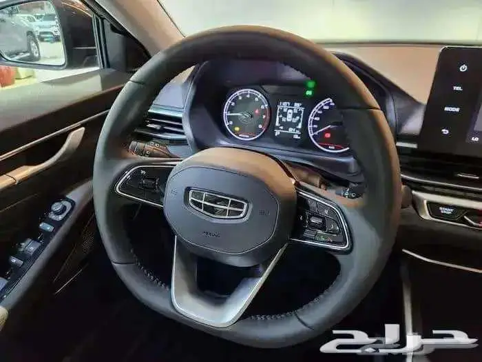 جيلي امجراند -2025 12