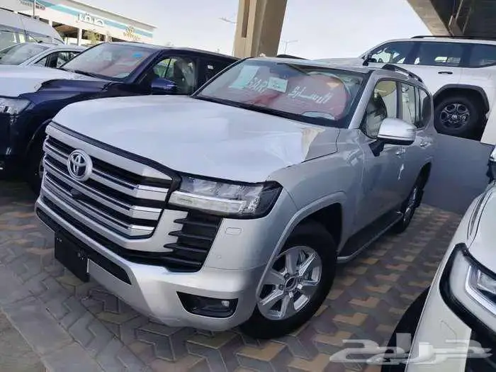 تويوتا لاند كروزر GXRL2 اصفار سعودي 2024 3