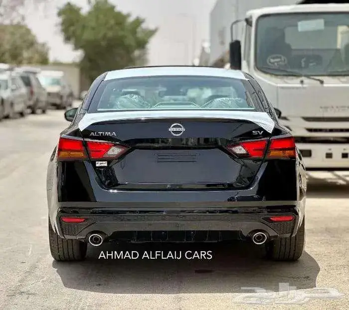 نيسان التيما SV 2025 نص فل و Sوستاندر أفضل العروض 17