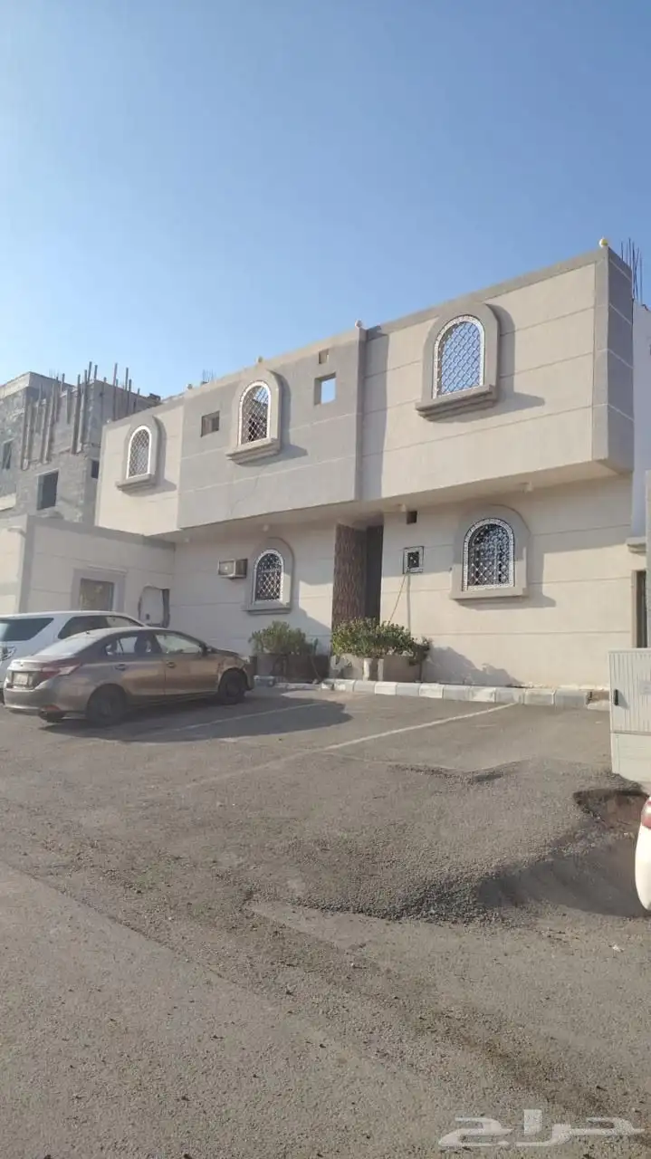 للبيع عمارة في ابو كبير بالمدينة المنورة 0