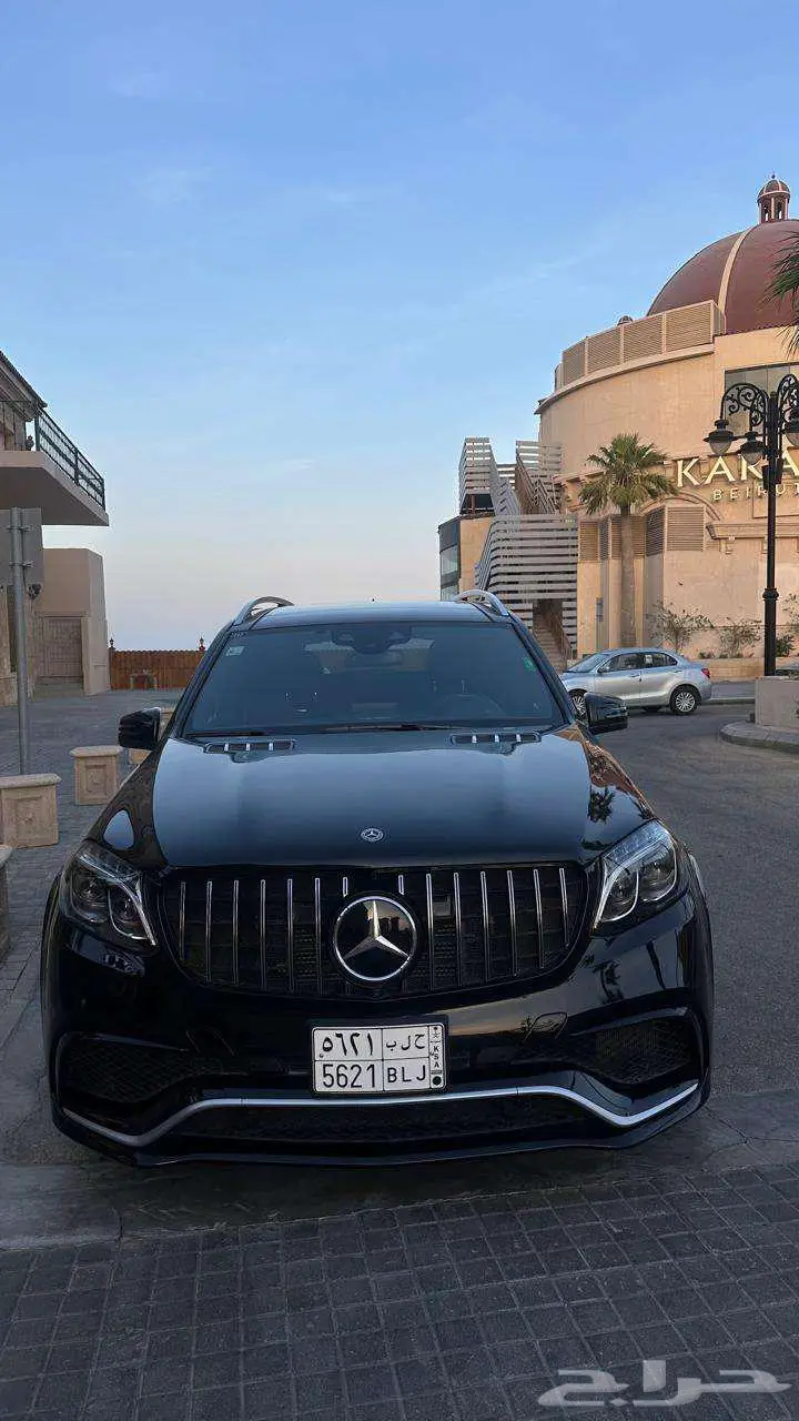 مرسيدس 2019 مخزن كاش او دفعات GLS63 كت AMG 4