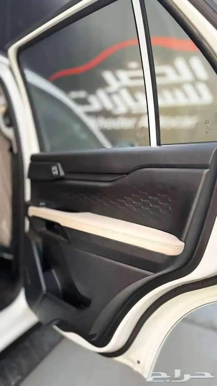 فورد ايفرست XLS 2025 دبل بنزين توكيلات الجزيره 9