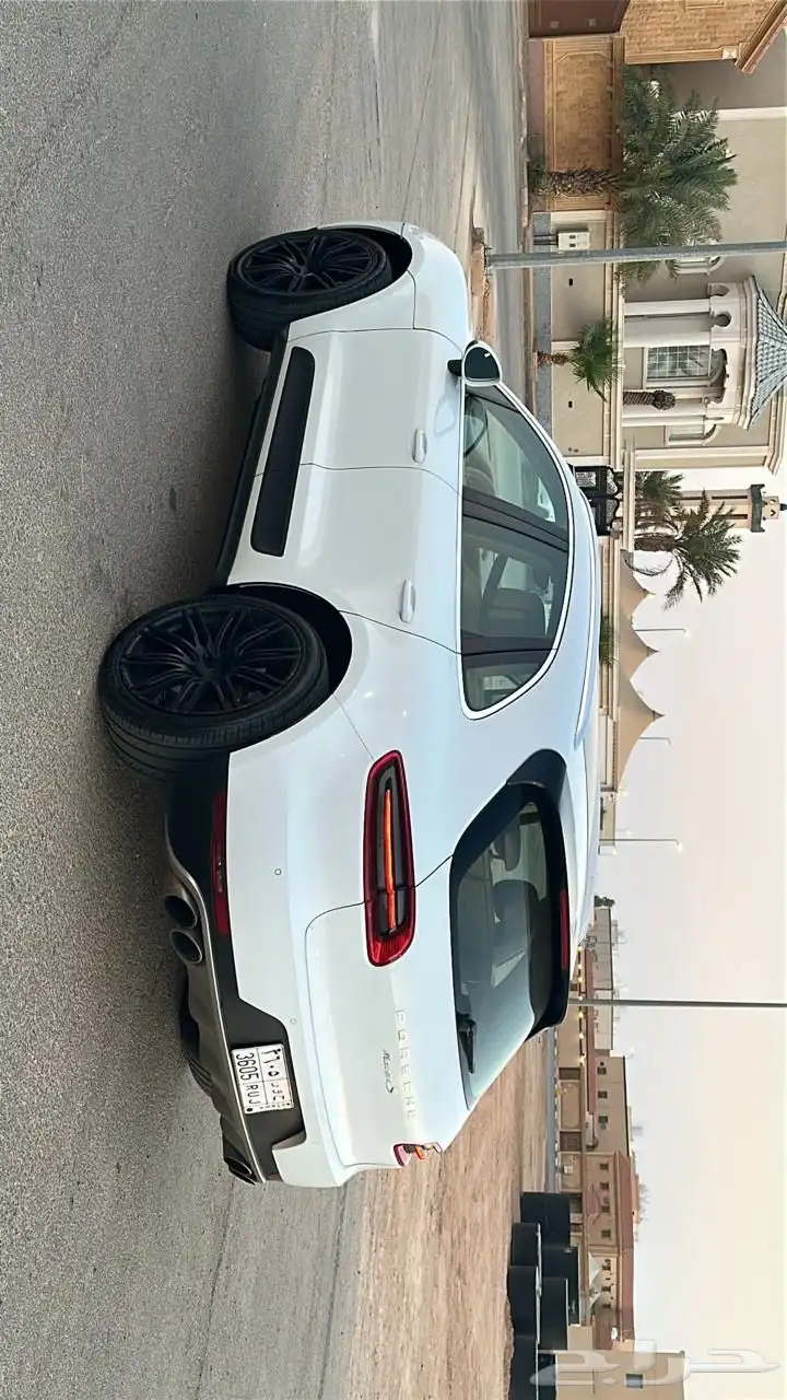 بورش ماكان2015 2