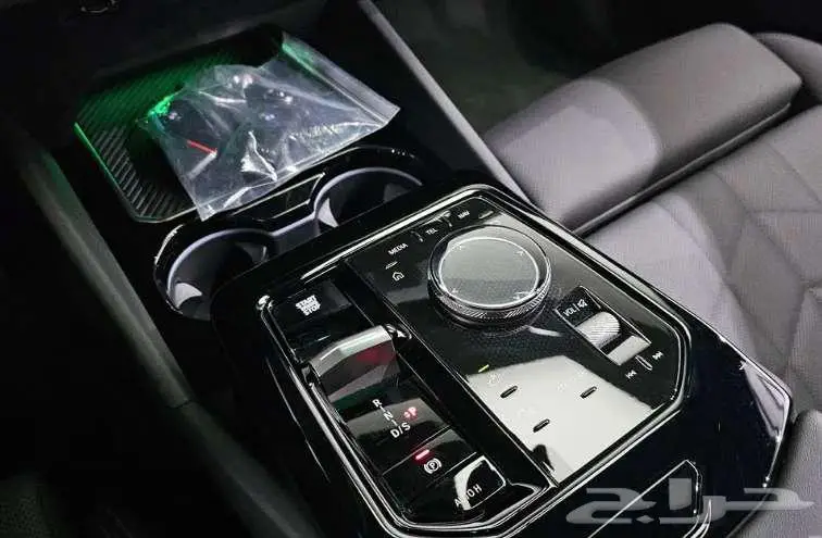 BMW 520i 2024 8