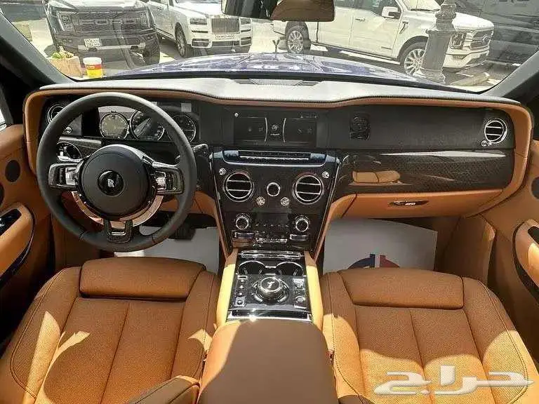رولز رويس كولينان 2023 جديد 6