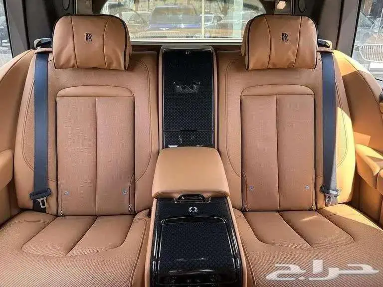 رولز رويس كولينان 2023 جديد 8