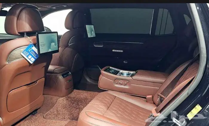 جينسس G90 2023 11