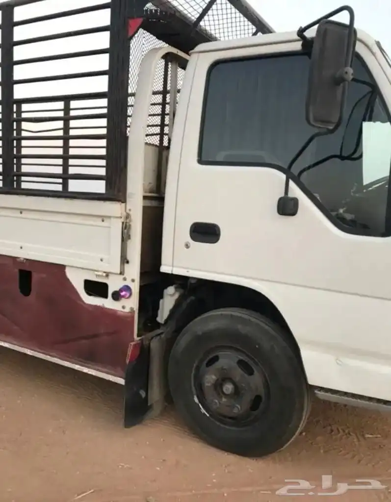 دينا ايسوزو 2004 نظيف ممشى فوق 400 كل شي على الشرط والمعاين 3