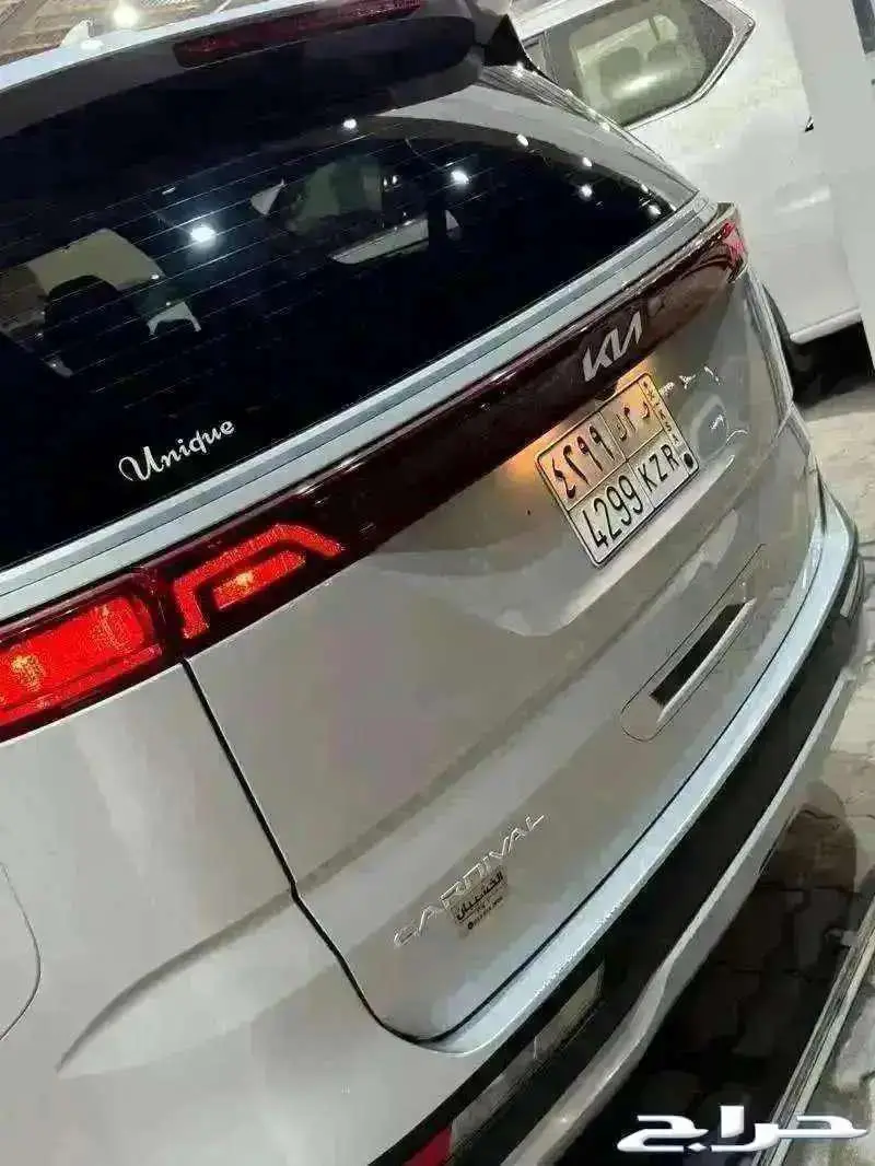 للبيع كيا كارنفال قراند 2022 عداد 49 ألف كم مخززنه 23