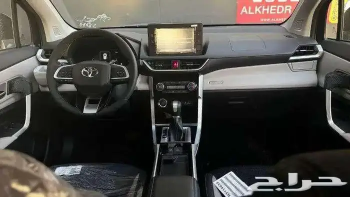 تويوتا فيلوز GLX موديل 2025 لدي الخضر للسيارات 9