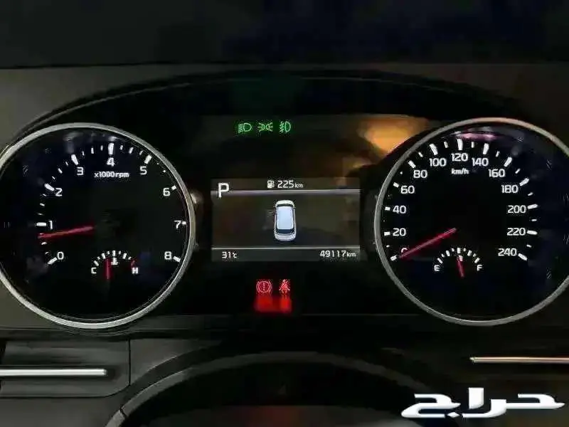 للبيع كيا كارنفال قراند 2022 عداد 49 ألف كم مخززنه 38