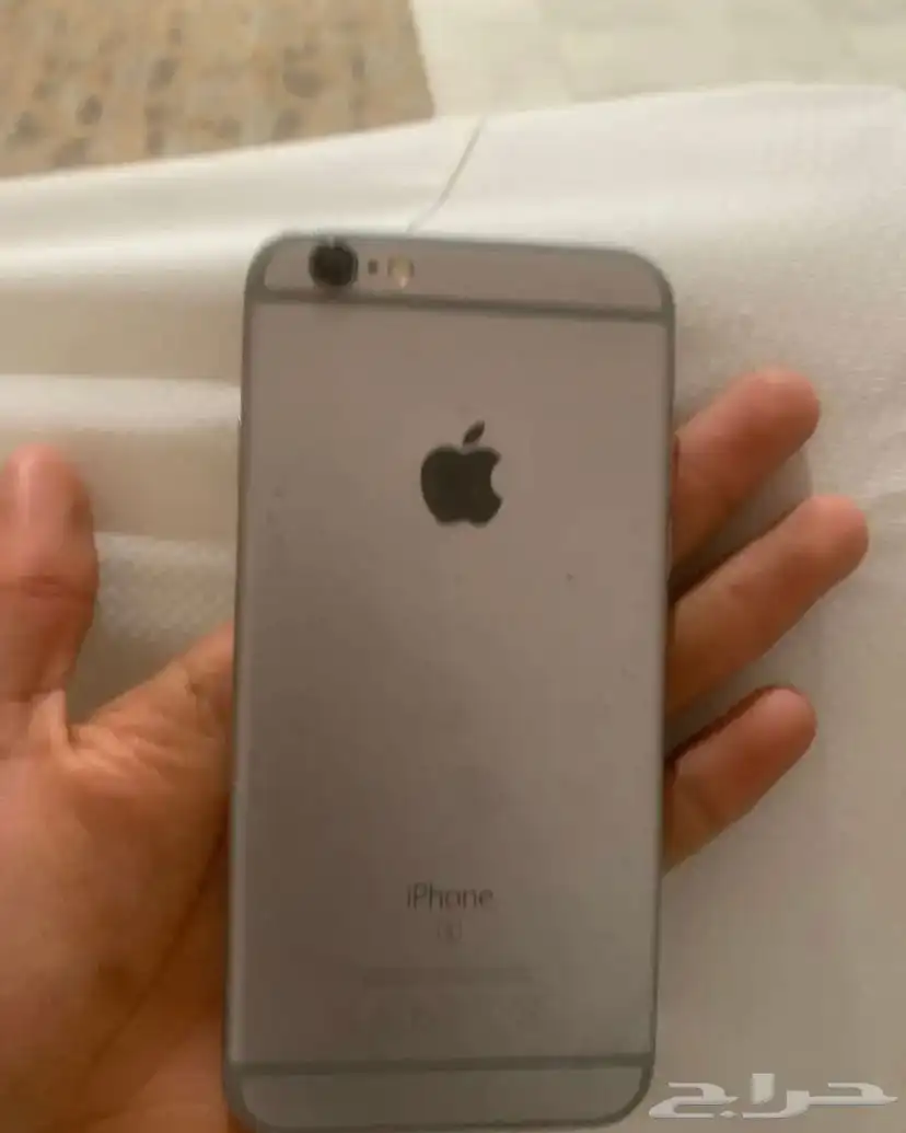 جوال ايفون 6s جوال نضيف ميشكي من شي مفكوك و ستخدام حلو 3