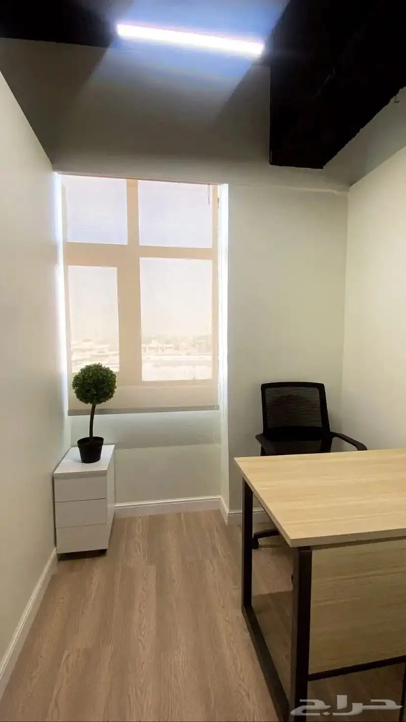 مكاتب للإيجار ب أسعار رمزيه 8