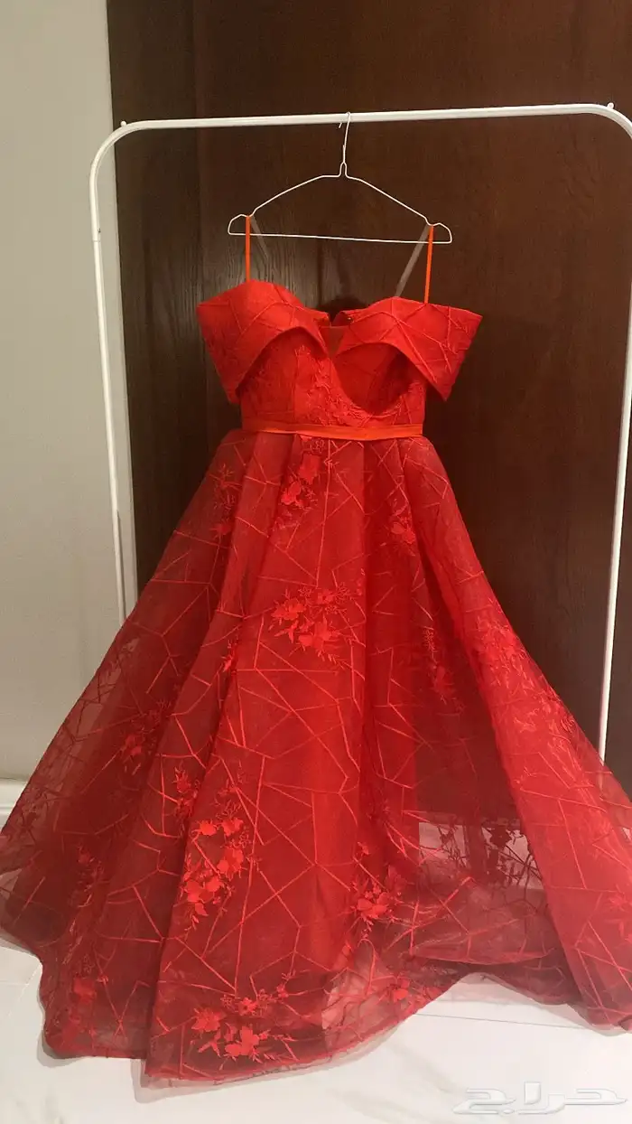 فساتين سهره 0