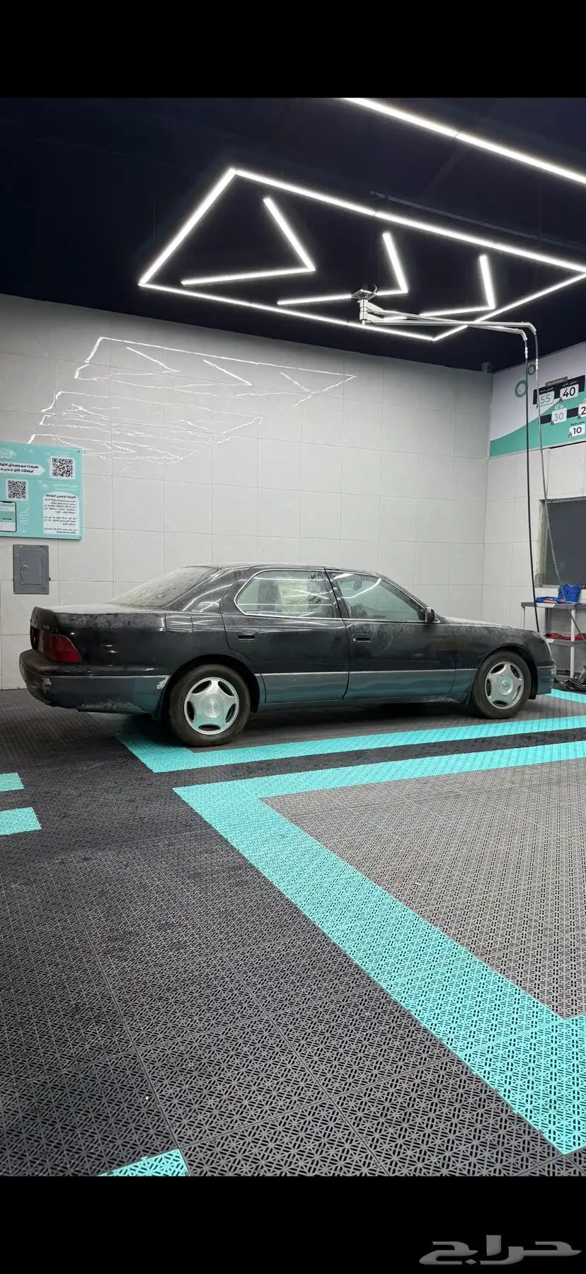 لكزس LS 400 8