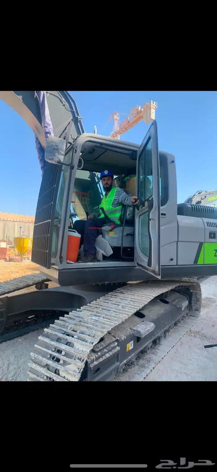 بوكلينات كبيره للايجار 3