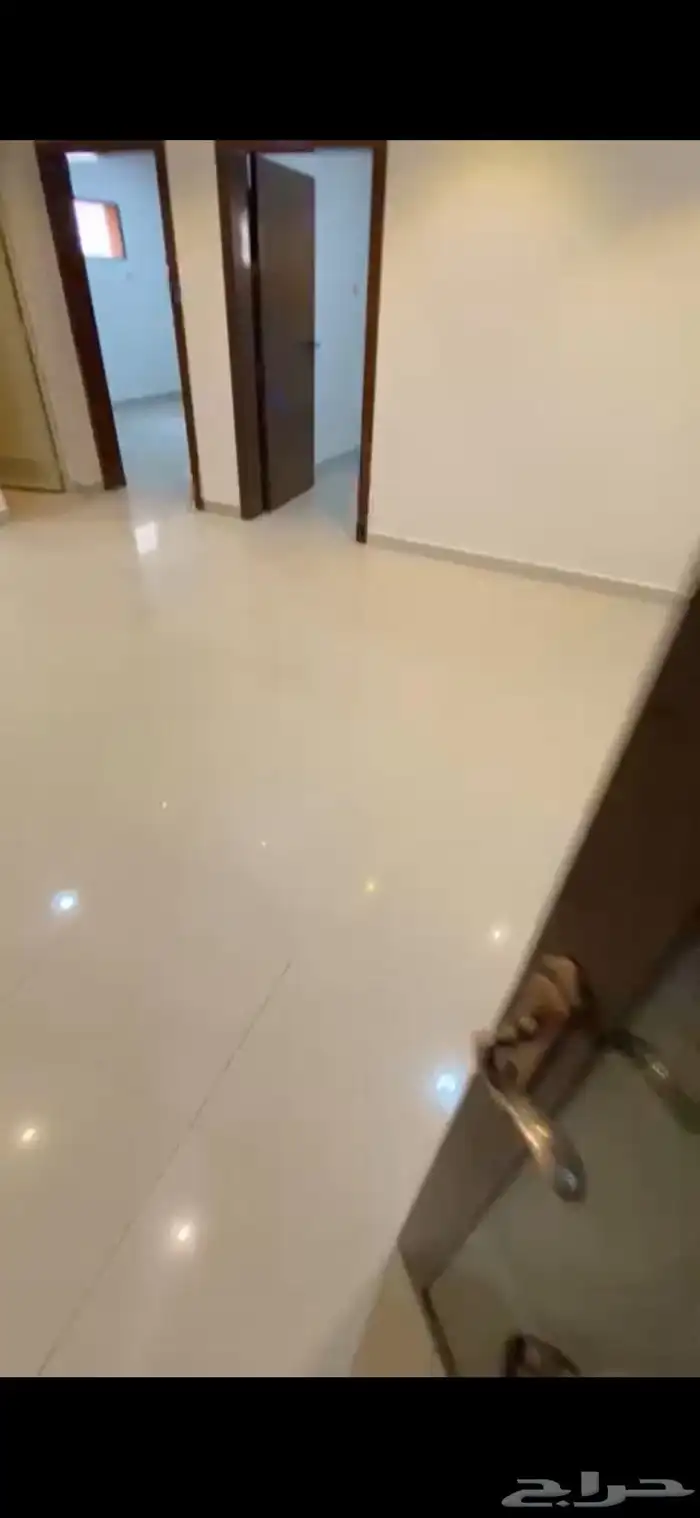 شقه للايجار في حي العويمرية الهفوف قرب جامعة الملك فيصل 0