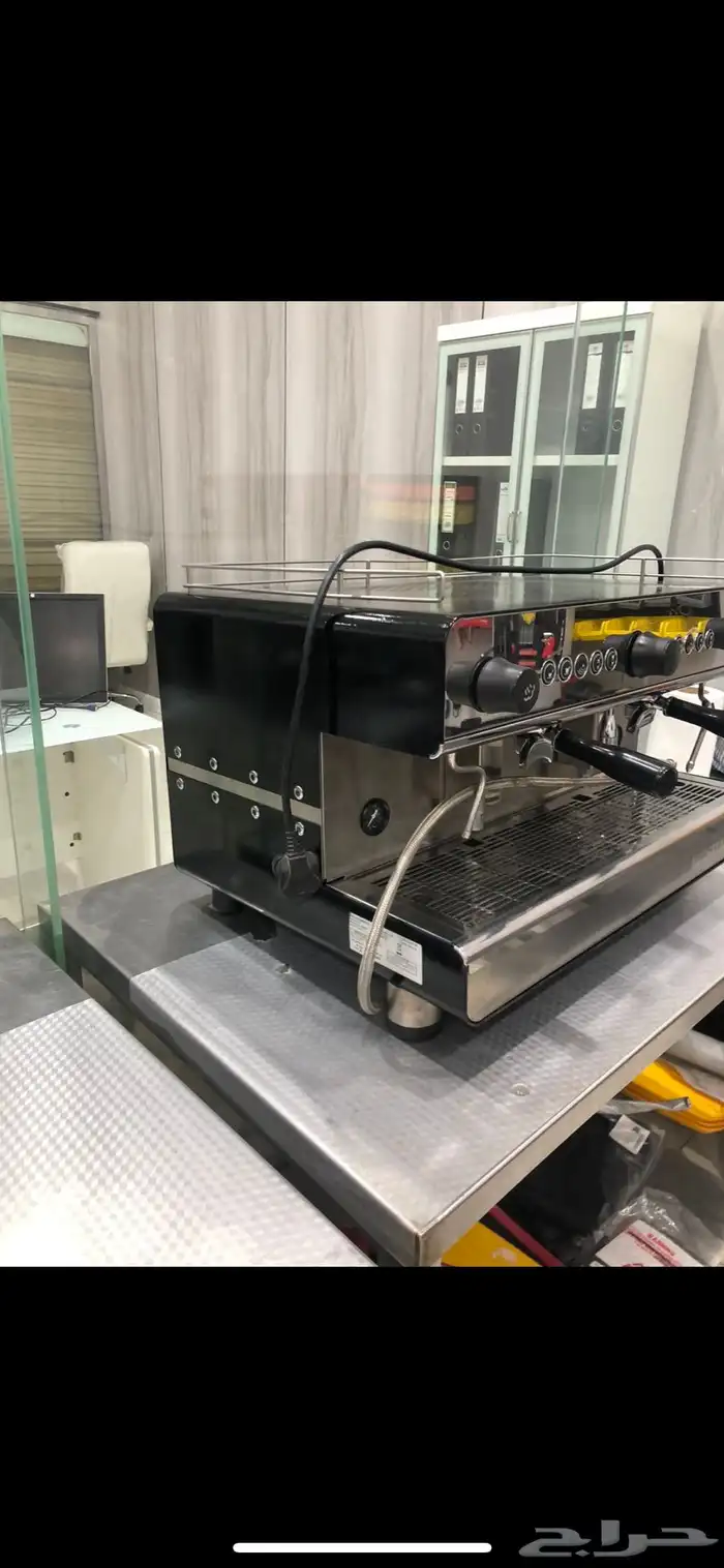 للبيع ماكينة قهوه 1