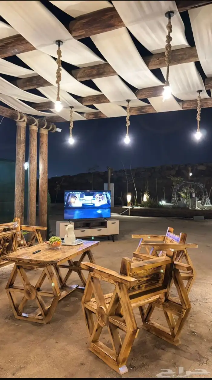 كراسي وطاولات خشبيه جوده عاليه 8