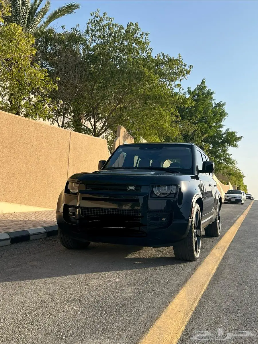 ديفندر 2020 اسود V6 سعودي 0