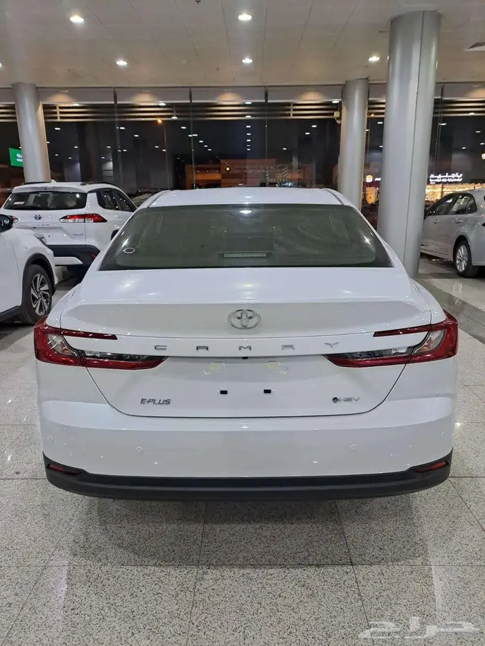 تويوتا كامري E بلس هايبرد 2025- الاقل سعرا بالمملكه 12