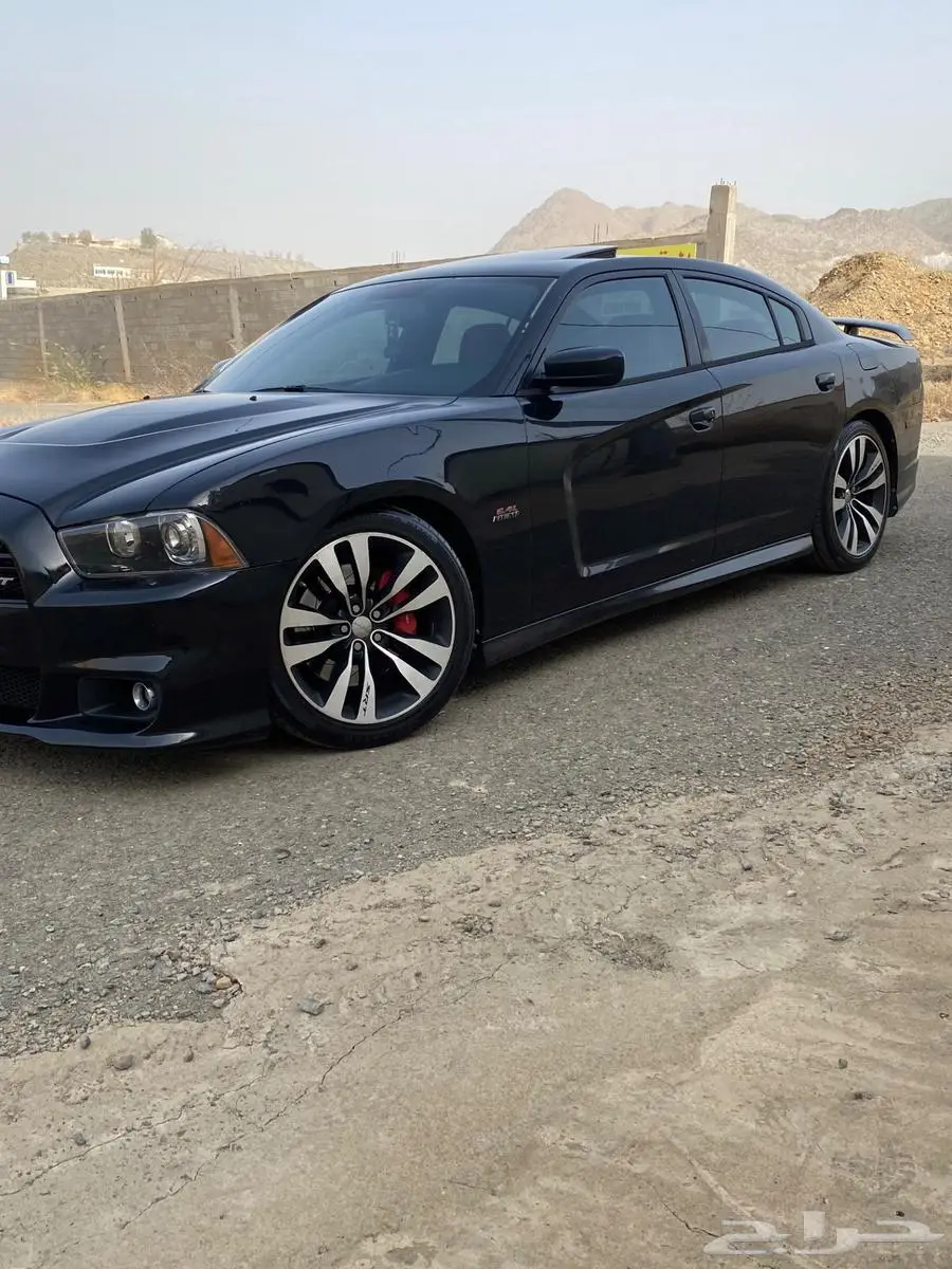 دودج تشارجر srt8 9