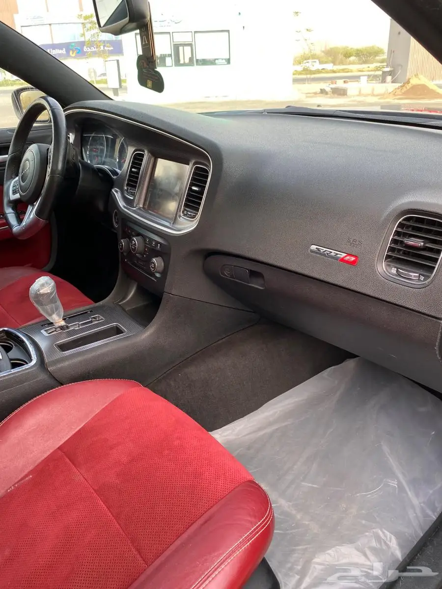 دودج تشارجر srt8 16