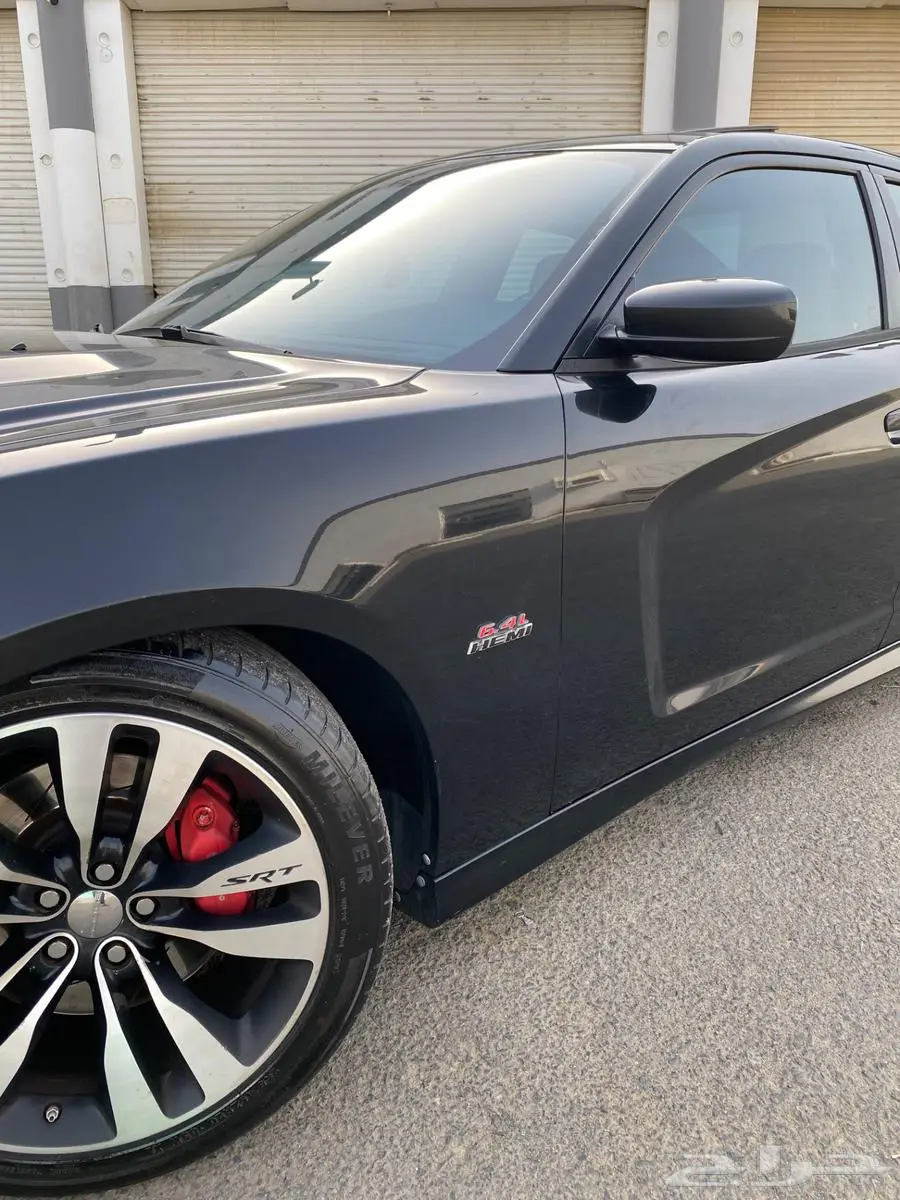 دودج تشارجر srt8 23